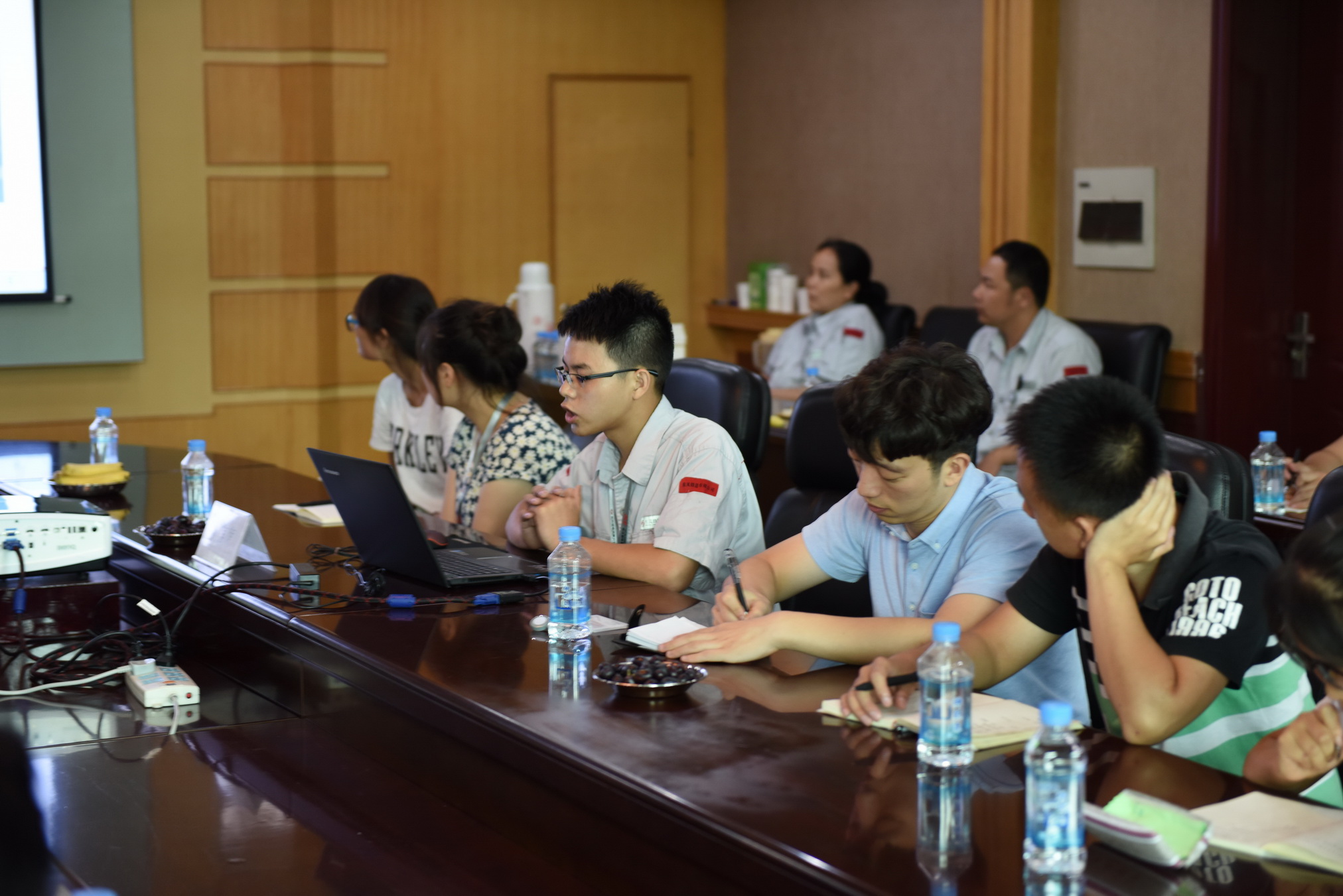 C:\Users\liangxq\Desktop\聶宏碧\學習成長交流.jpg C:\Users\liangxq\Desktop\聶宏碧\學習成長交流.jpg