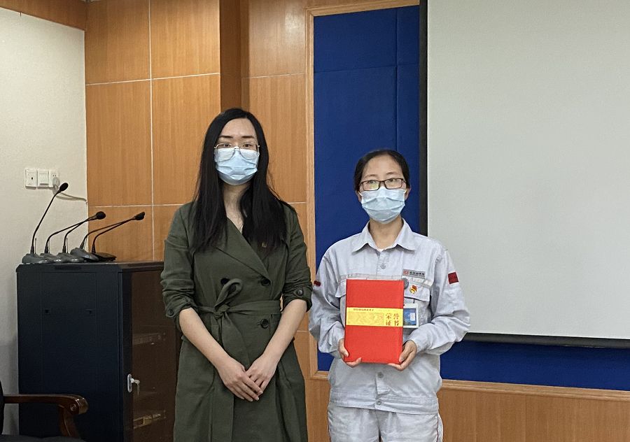 優秀團員頒獎.jpg 優秀團員頒獎.jpg