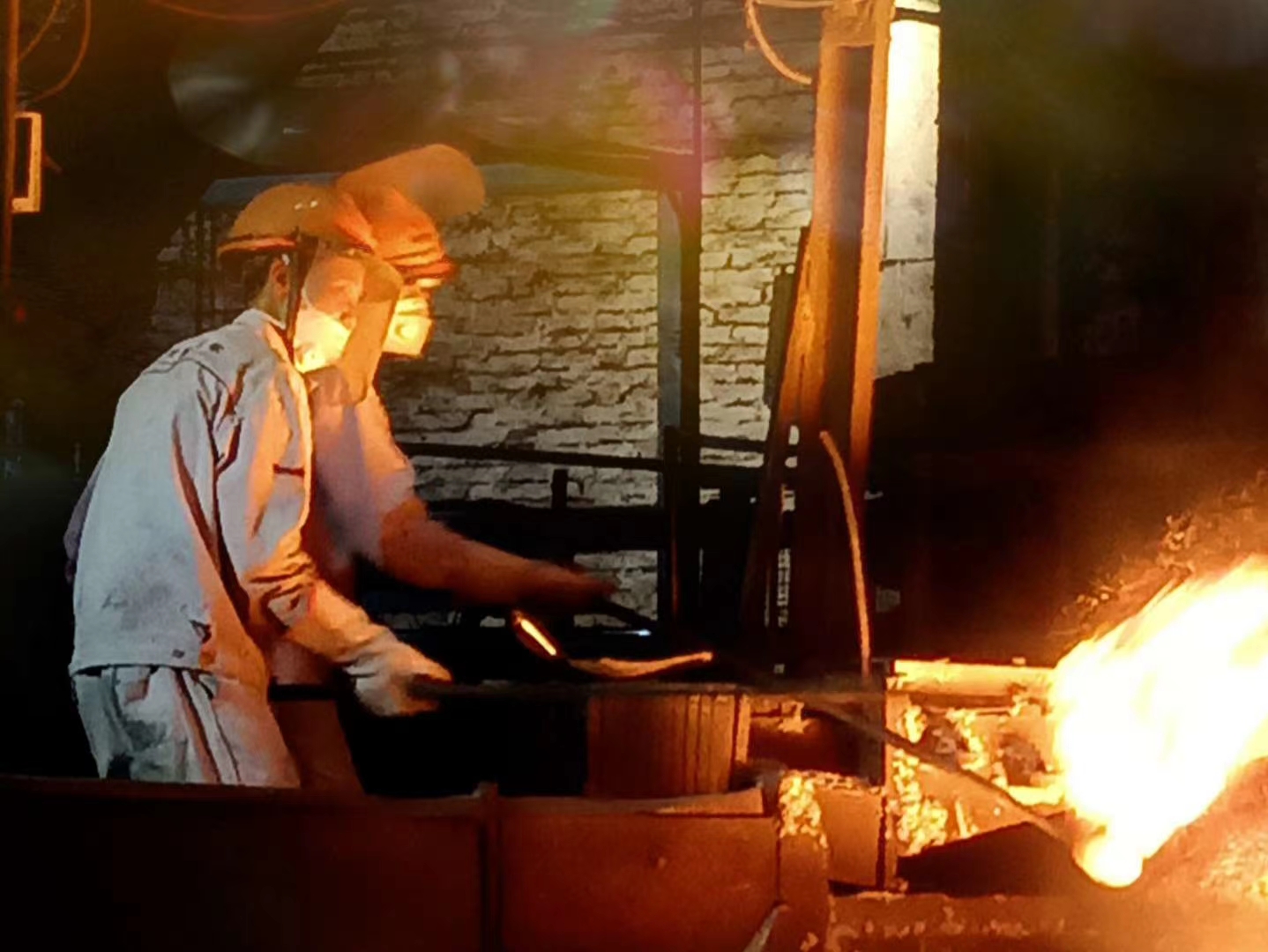 挑渣.jpg 挑渣.jpg